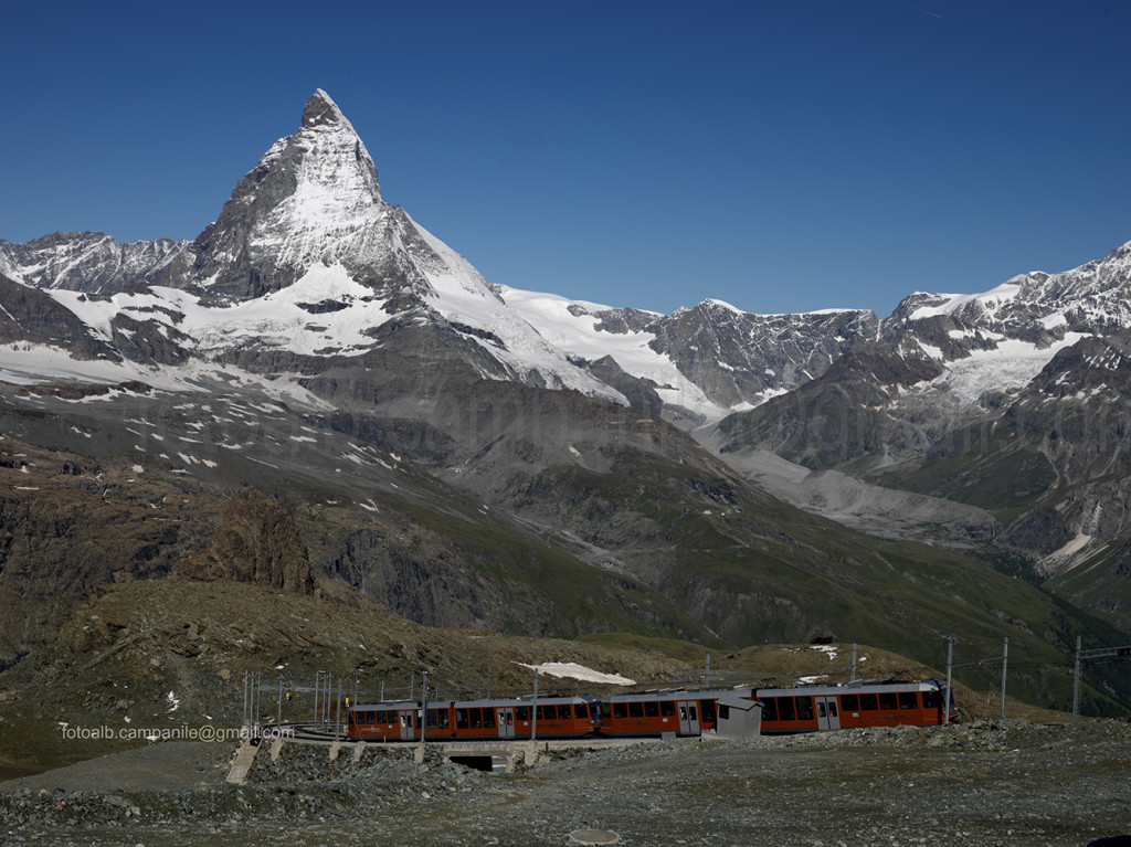 Zermatt CH 615 Vista del treno del Gornergrat 0000