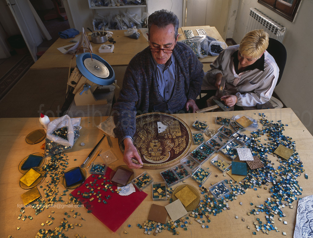 Cannaregio VEMOS 001 Venezia Smalti e ori per mosaico di A Orsoni