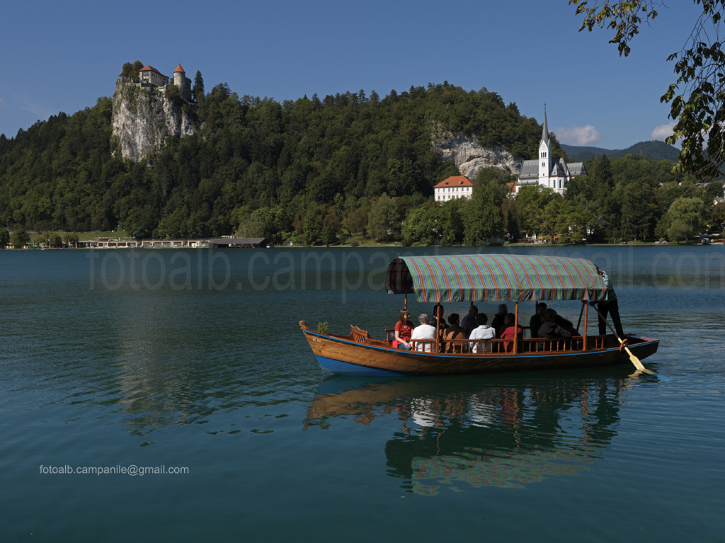 Slovenia Bled 17 tipiche barche dette Pletna 0000