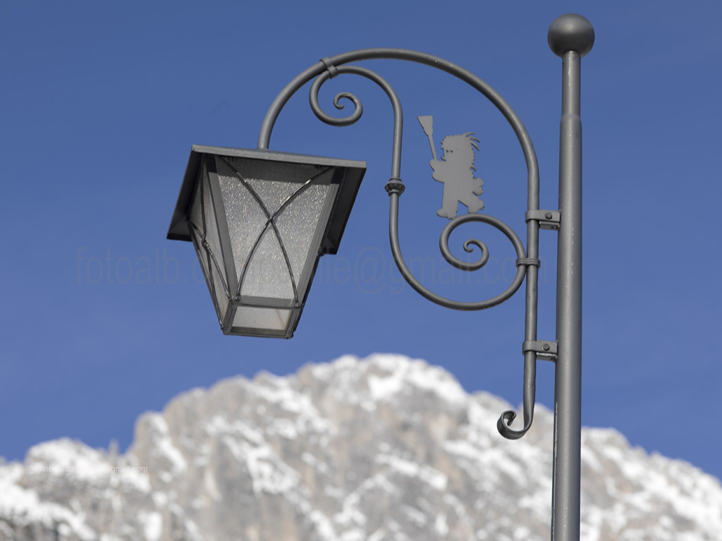Street lamp, Sappada, Veneto, Italia, Italy, Europe