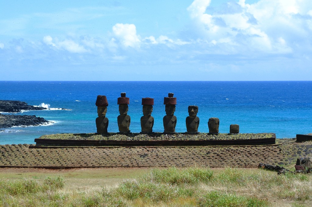 isla-de-pascua-moai-1