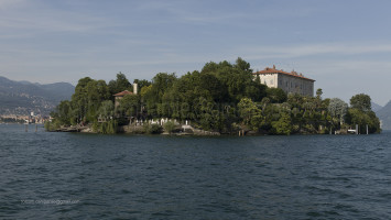 Mother Island, Stresa, Piedmont region, Italy, Europe Alberto Campanile Hasselblad H3D  2015-06-26 18:44:50 Alberto Campanile f/8 1/500sec ISO-100 60mm