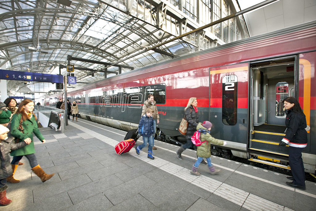 railjet-trainstation-i_c-h
