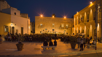 Concert in Municipio square, Cutrofiano, Salento, Puglia, Italy, Europe Alberto Campanile Hasselblad H6D  2017-05-31 19:36:10 Alberto Campanile f/5.6 1/8sec ISO-200 35mm