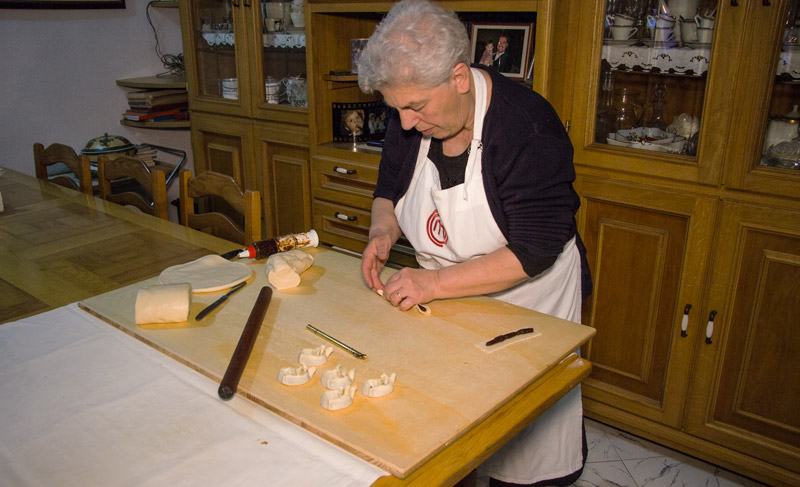 zia_angela_bonorva_cucina_tradizionale