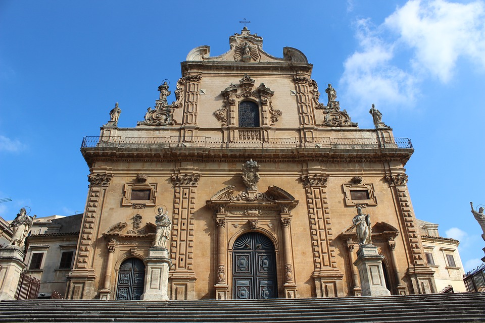 the-cathedral-of-san-pietro-3059162_960_720