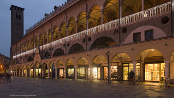 Palazzo della Ragione, Padova  (Padua), Veneto, Italy, Europe Alberto Campanile Hasselblad H3D  2014-11-26 17:47:29 Alberto Campanile f/11 2sec ISO-100 38mm