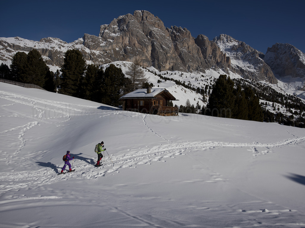 031 Val Gardena 062 Escursionisti tra Col Raiser e Rif Firenze