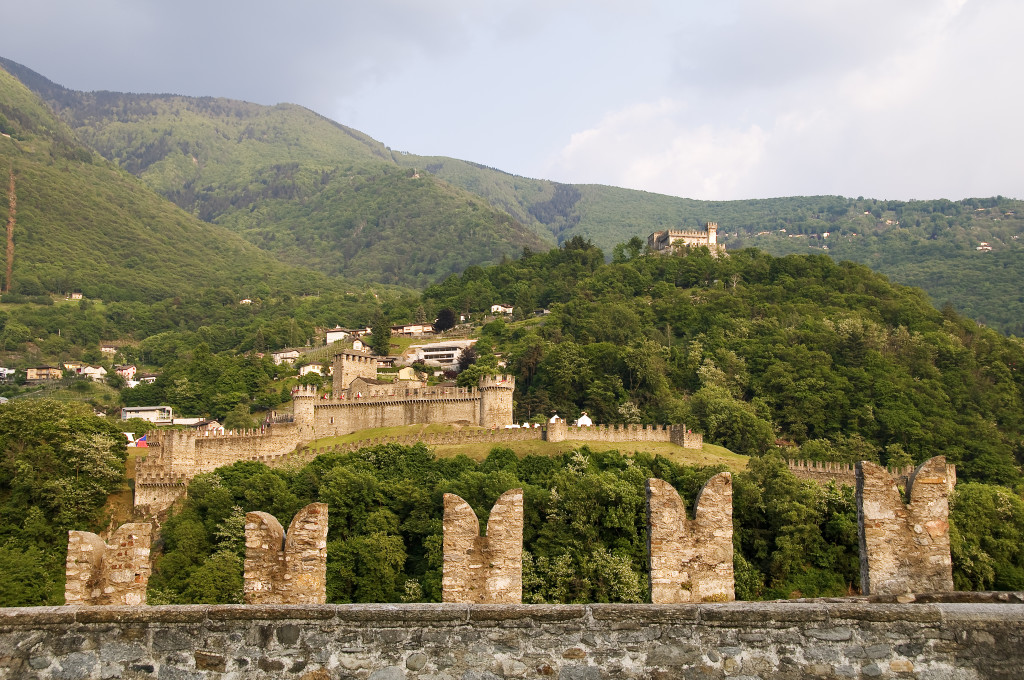 Bellinzona-Sasso-Corbaro-Castelgrande-E-Viselli