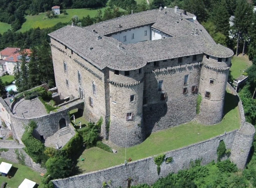 05-castello-compiano