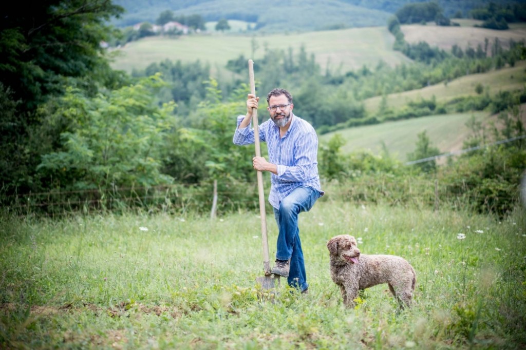 Alta Val Taro, Caccia al tartufo, Mario Marini Il Cielo di Strela (2)